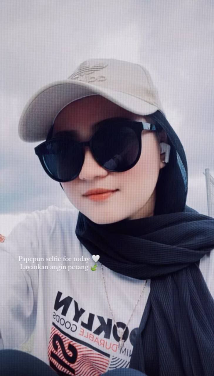 Nonton Film Nanad Hijabers Tocil Suka Kirim Pap Bugil Terbaru Nonton Film Nanad Hijabers Tocil Suka Kirim Pap Bugil Terbaru