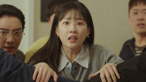 Nonton Film The Apartment Job – Season 1 Episode 9 Terbaru
